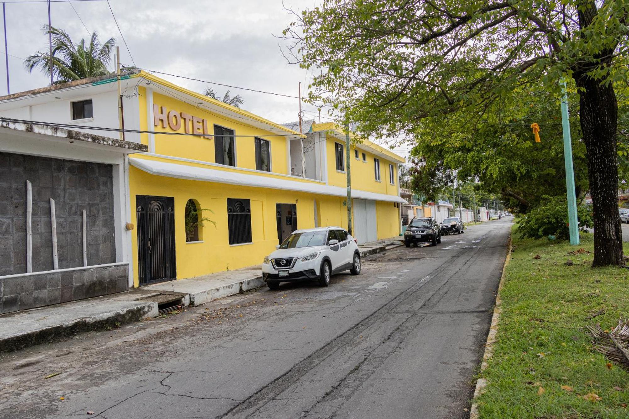OYO Hotel Marías Chetumal Exterior foto