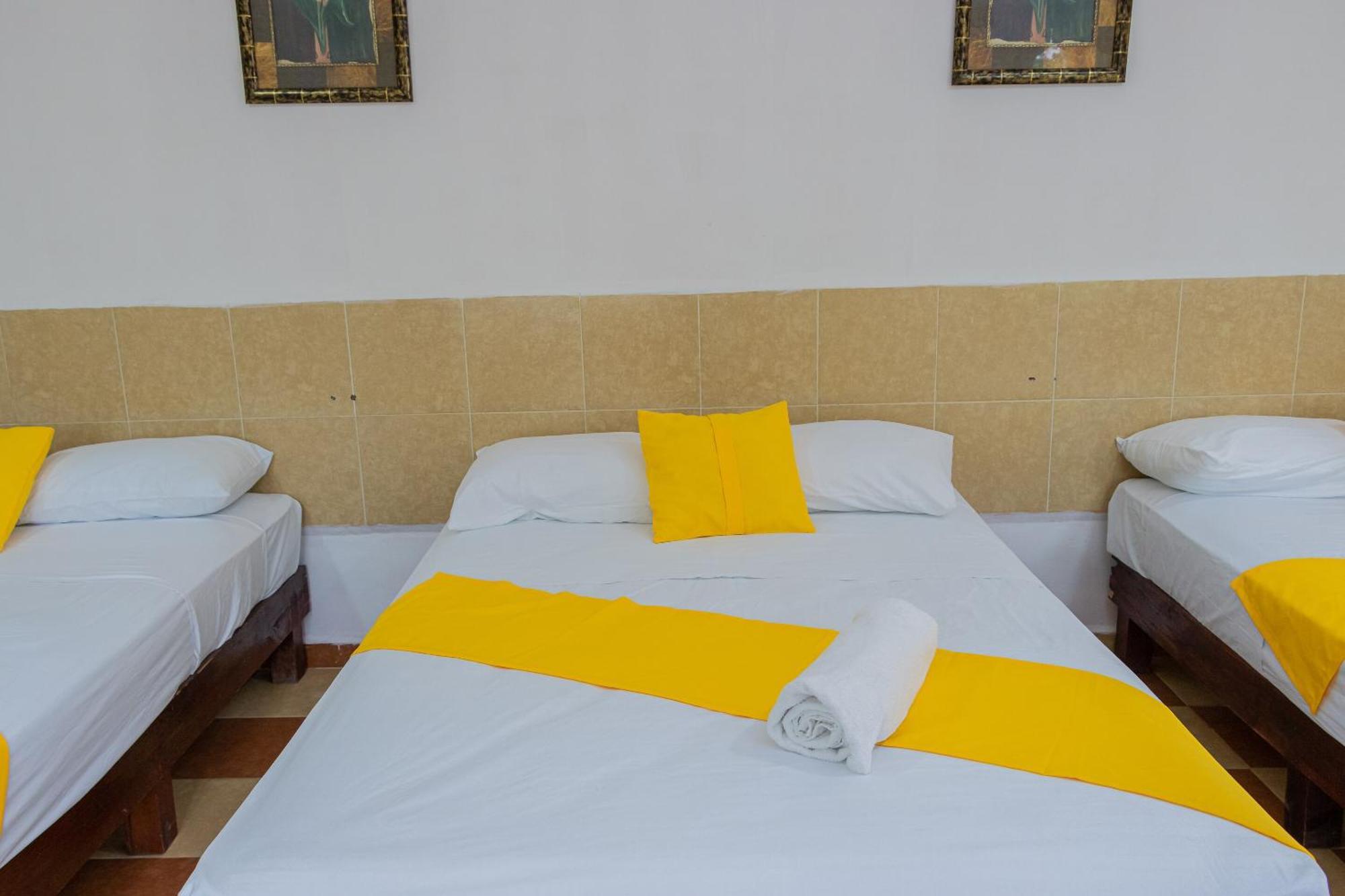 OYO Hotel Marías Chetumal Exterior foto